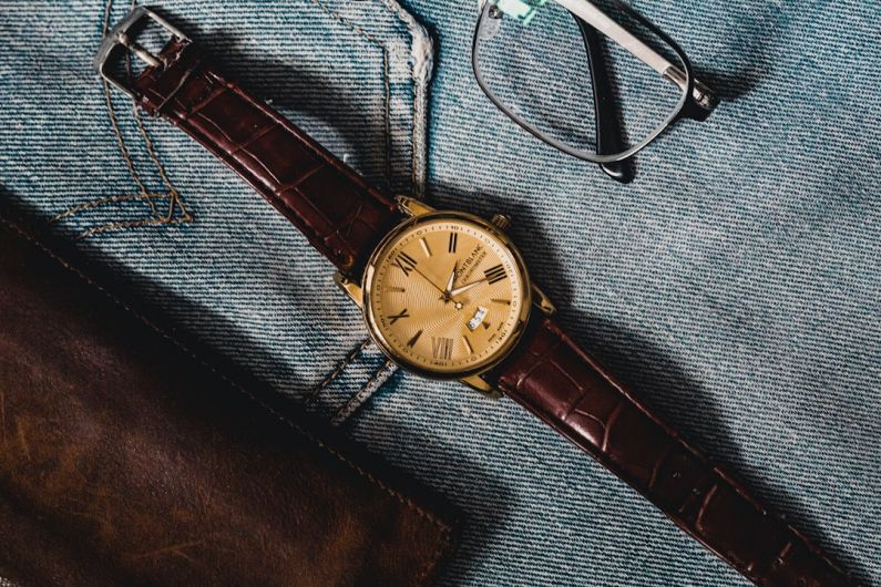 Wear Tear - brown leather strap silver round analog watch